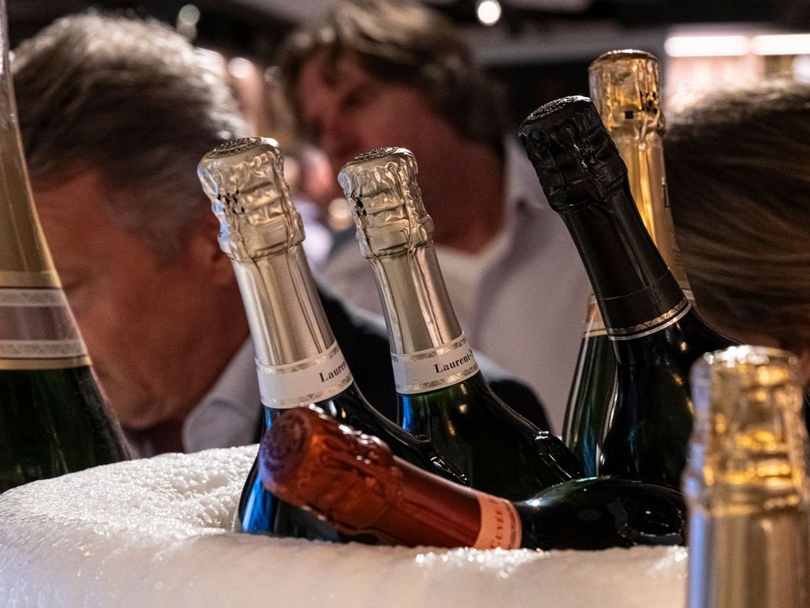 Champagner Club Event. Foto: Dirk Jürgensen